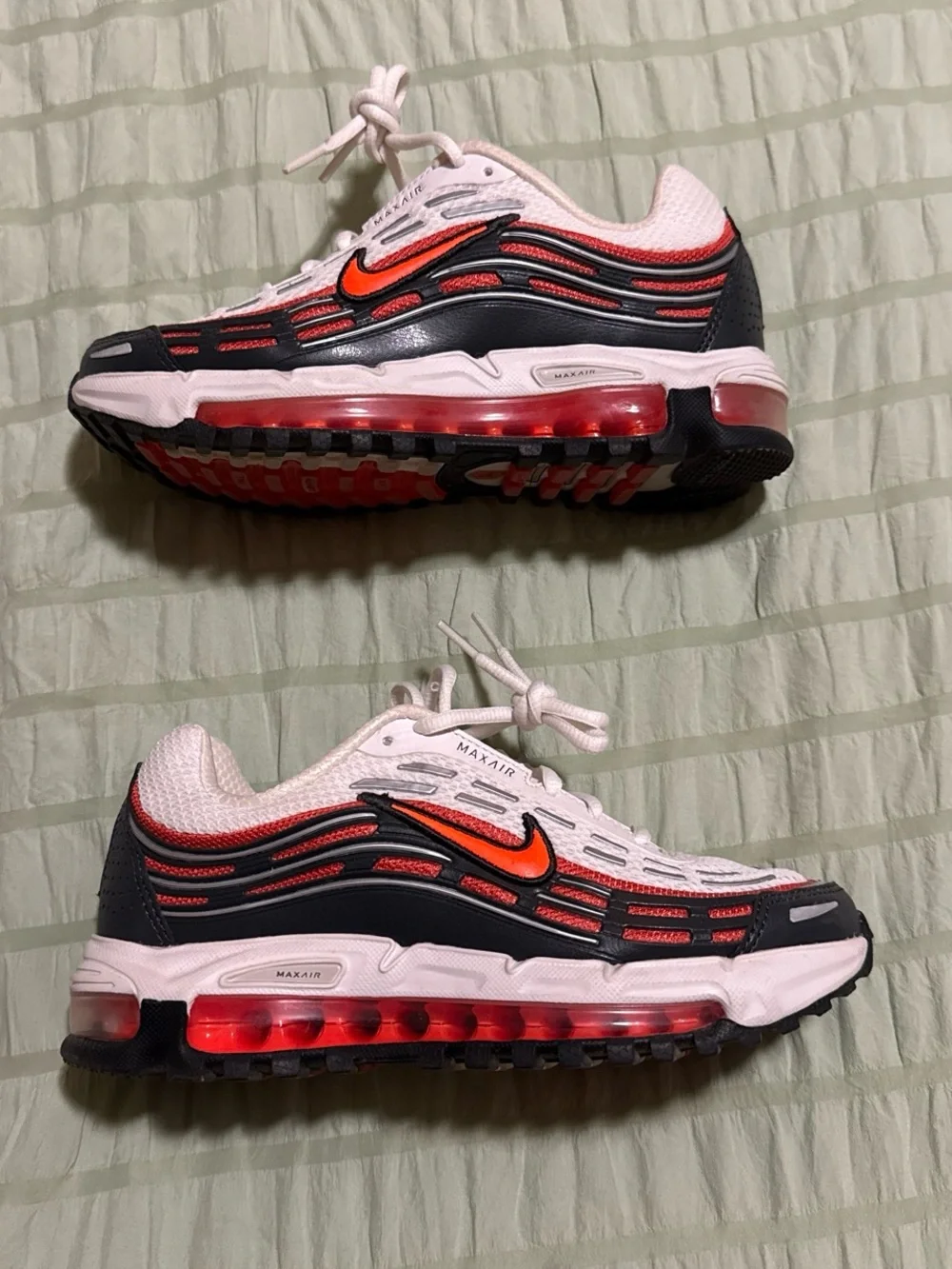 Nike Kids White, Black & Red Air-Cushion Sneakers